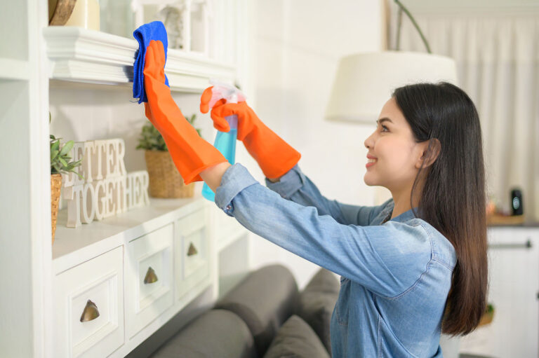 home-cleaning-2021-09-02-08-33-52-utc